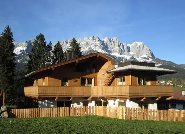 1_going_astberg_residence.jpg
